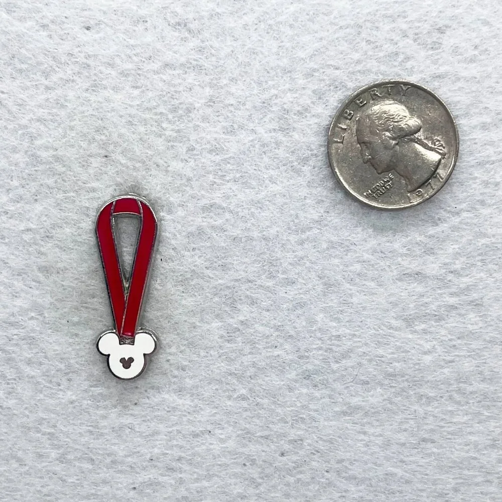 🔮 5/$25 Disney Red‎ Mickey Lanyard Pin